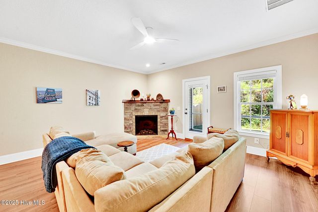 1856 Cambria Drive B, Greenville, NC 27834