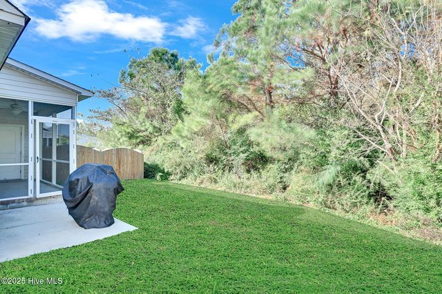 1856 Cambria Drive B, Greenville, NC 27834