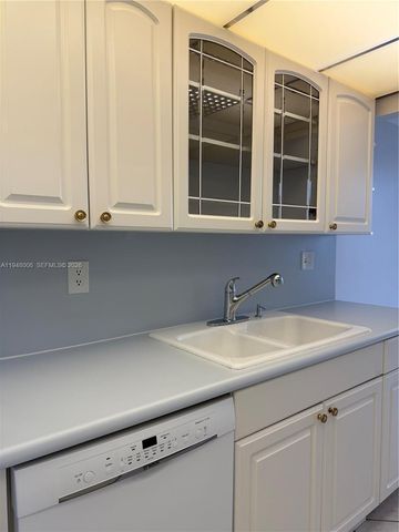 210 174th St 2110, Sunny Isles Beach, FL 33160