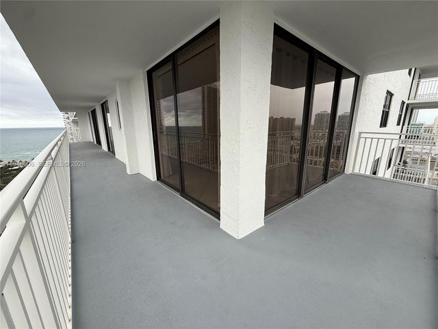 210 174th St 2110, Sunny Isles Beach, FL 33160