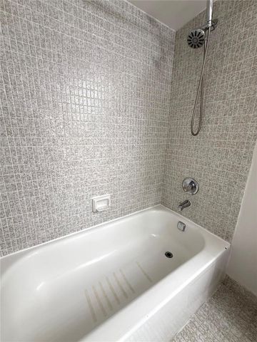 210 174th St 2110, Sunny Isles Beach, FL 33160