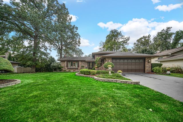 292 Juniper Drive, Wood Dale, IL 60191