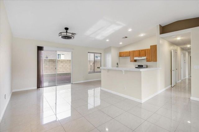 66278 3rd Street, Desert Hot Springs, CA 92240