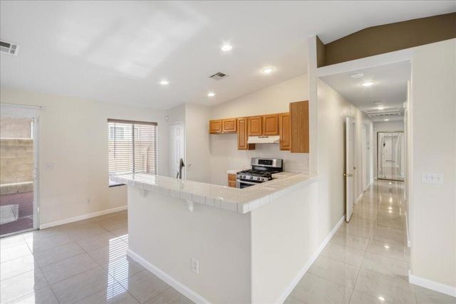 66278 3rd Street, Desert Hot Springs, CA 92240