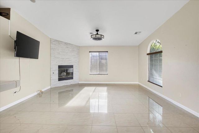 66278 3rd Street, Desert Hot Springs, CA 92240