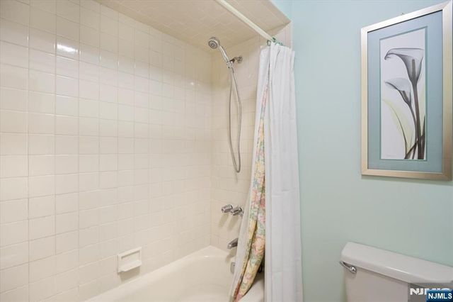 3 Brookside Heights 58, Wanaque, NJ 07465