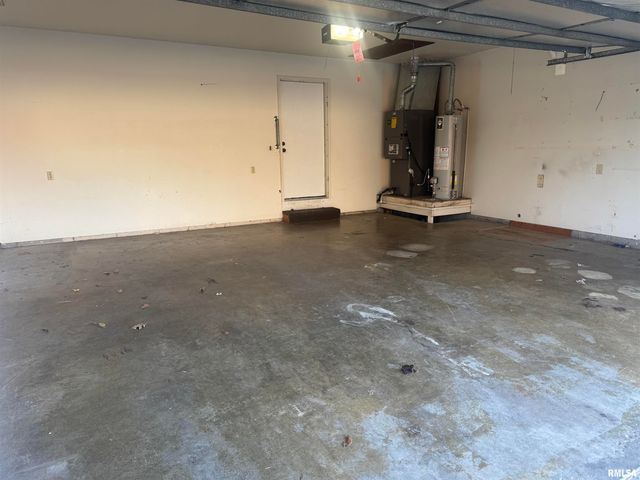 602 OSAGE Drive, Centralia, IL 62801