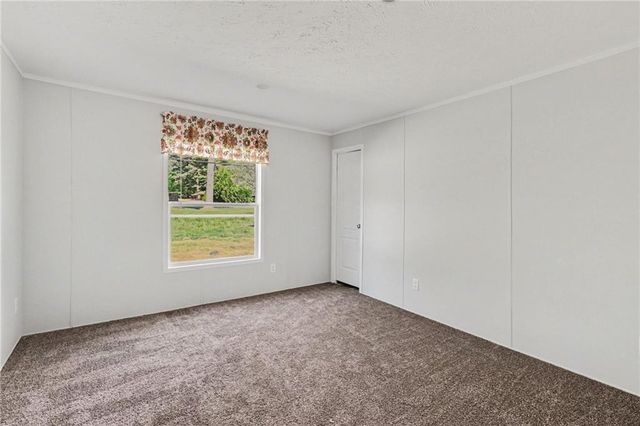 833 Berry Road, Cedartown, GA 30125