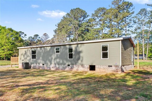 833 Berry Road, Cedartown, GA 30125