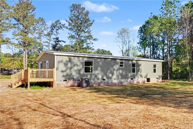 833 Berry Road, Cedartown, GA 30125