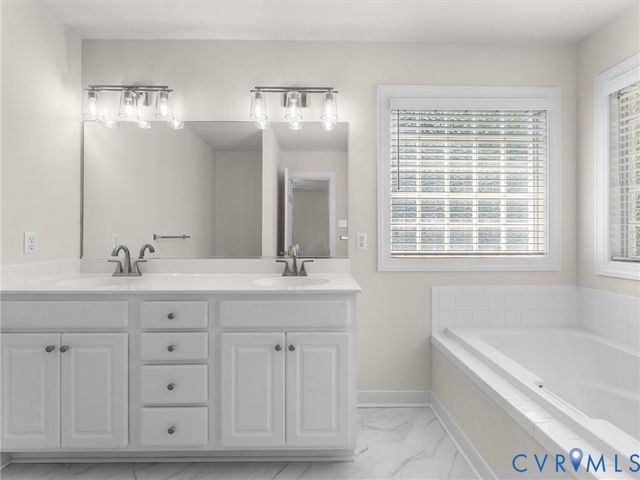 8224 Hampton Arbor Cir, Chesterfield, VA 23832