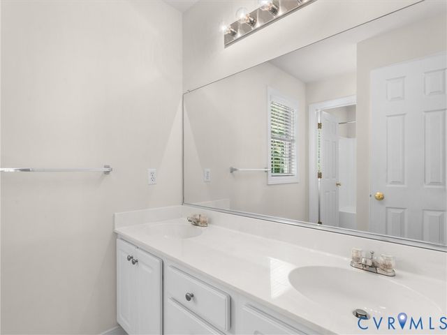 8224 Hampton Arbor Cir, Chesterfield, VA 23832