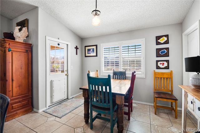 4212 Rising Sun Avenue, Kingman, AZ 86401