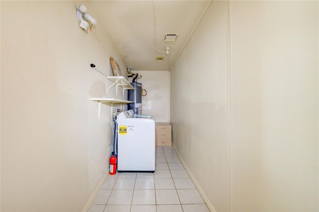 2927 Great Lakes Avenue, Sugar Land, TX 77479