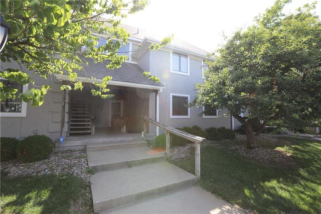 13723 W 58th Terrace 7, Shawnee, KS 66216