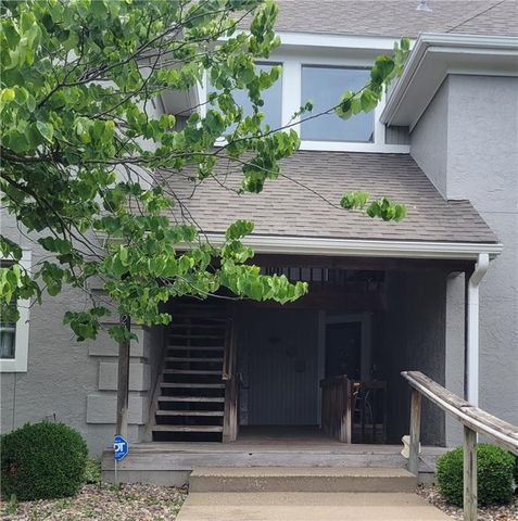 13723 W 58th Terrace 7, Shawnee, KS 66216