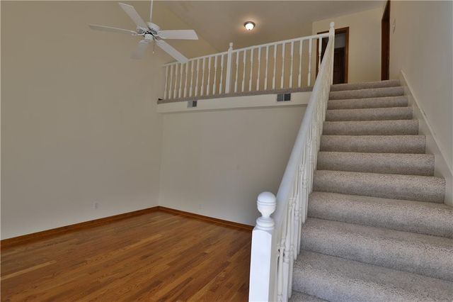13723 W 58th Terrace 7, Shawnee, KS 66216