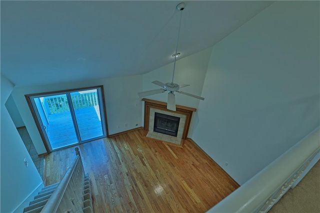 13723 W 58th Terrace 7, Shawnee, KS 66216