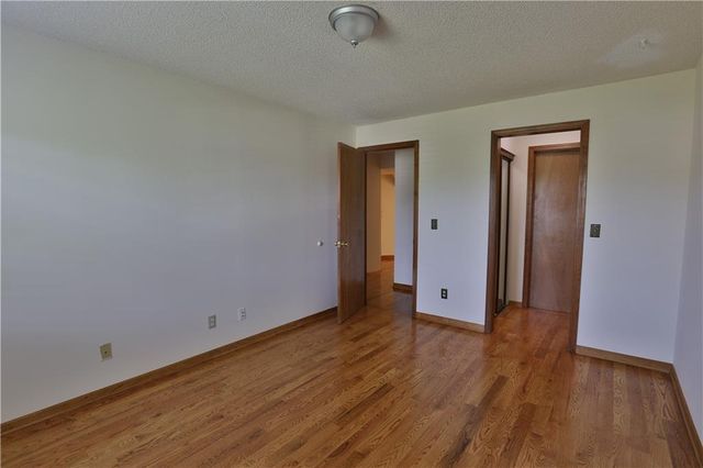 13723 W 58th Terrace 7, Shawnee, KS 66216