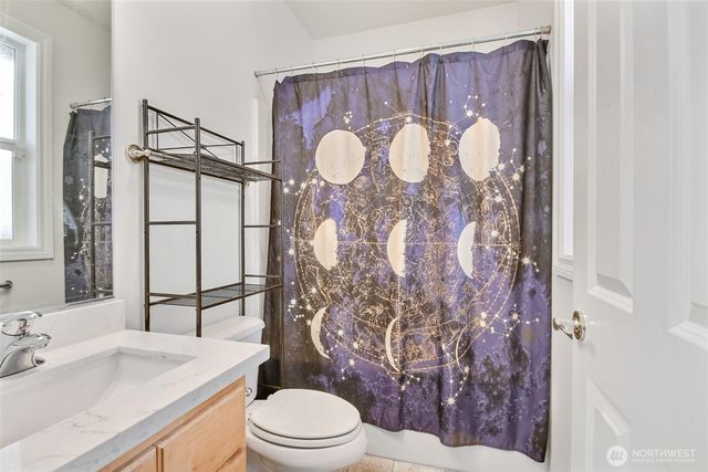 4 148 Place SW, Lynnwood, WA 98087