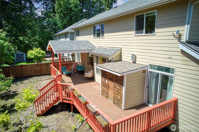 4 148 Place SW, Lynnwood, WA 98087