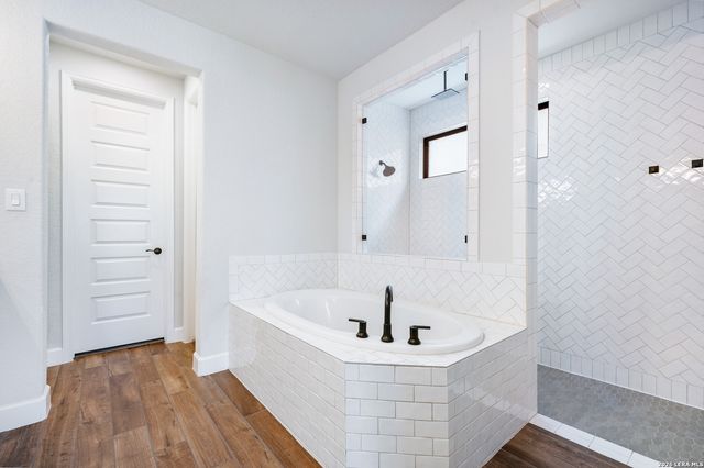 30137 Valley Run, Fair Oaks Ranch, TX 78015