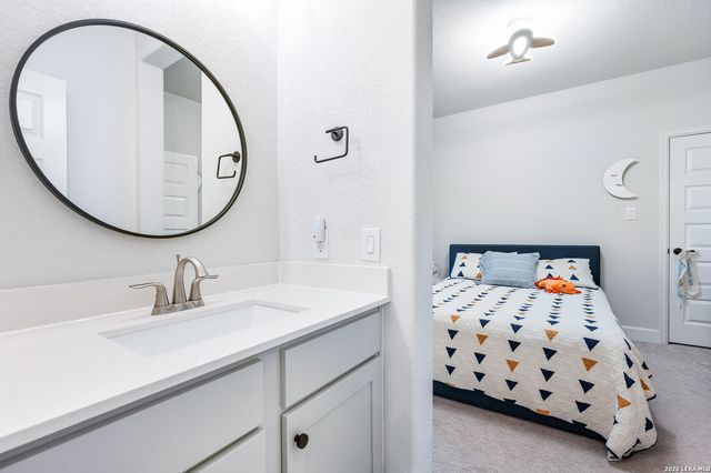 30137 Valley Run, Fair Oaks Ranch, TX 78015