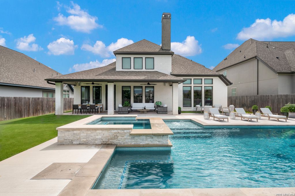 30137 Valley Run, Fair Oaks Ranch, TX 78015
