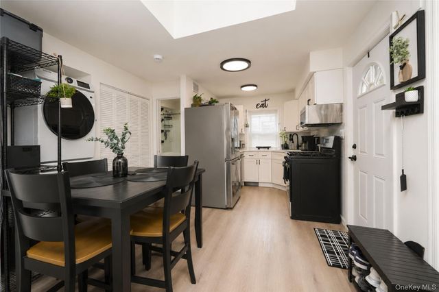 229 A Freeborn Street, Staten Island, NY 10306