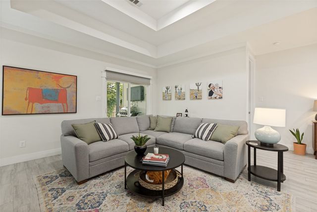 1718 Gallagher Street, Dallas, TX 75212