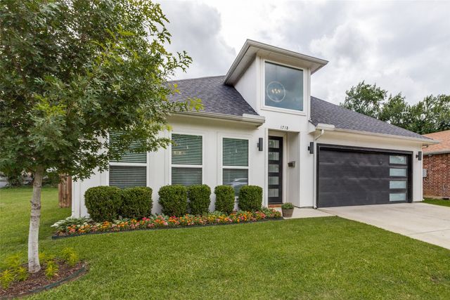 1718 Gallagher Street, Dallas, TX 75212
