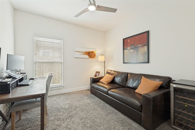 1718 Gallagher Street, Dallas, TX 75212
