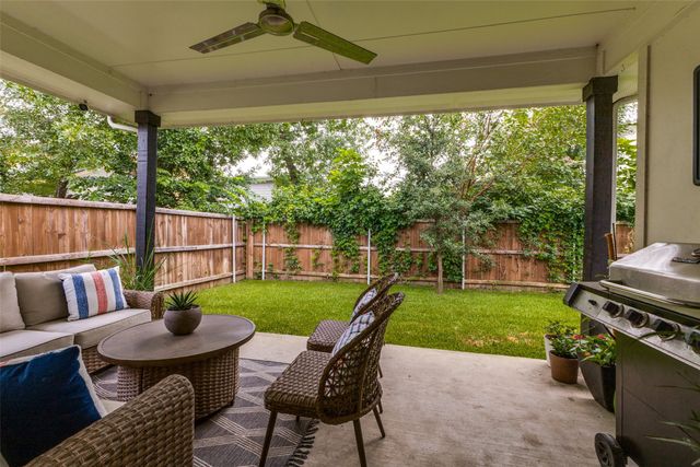 1718 Gallagher Street, Dallas, TX 75212