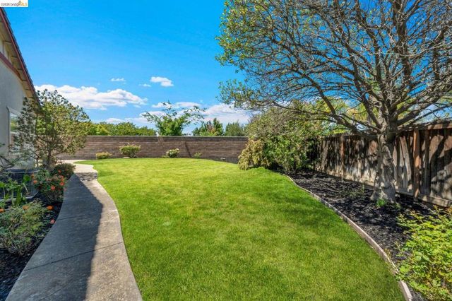 2397 Boulder St, Brentwood, CA 94513