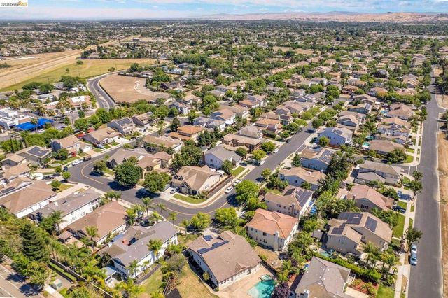 2397 Boulder St, Brentwood, CA 94513