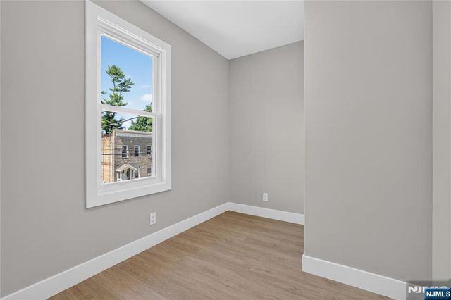 44 Breckenridge Terrace, Irvington, NJ 07111