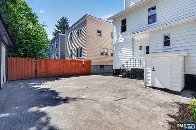 44 Breckenridge Terrace, Irvington, NJ 07111