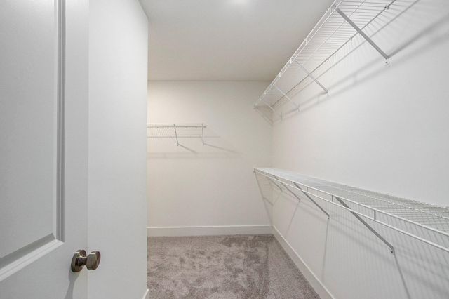 5589 Paxton Court, Portage, MI 49024