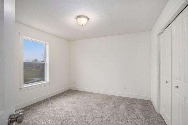 5589 Paxton Court, Portage, MI 49024