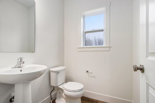 5589 Paxton Court, Portage, MI 49024