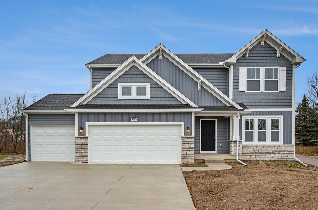 5589 Paxton Court, Portage, MI 49024