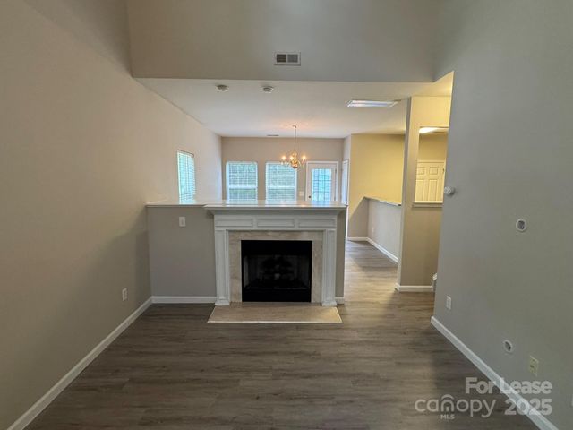 2184 Winthrop Chase Drive, Charlotte, NC 28212