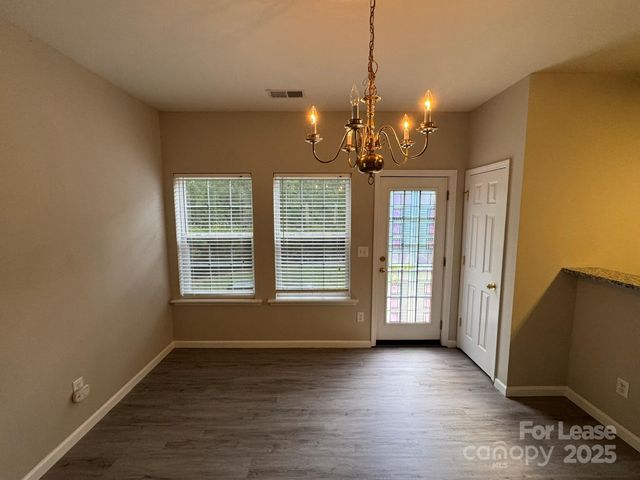 2184 Winthrop Chase Drive, Charlotte, NC 28212