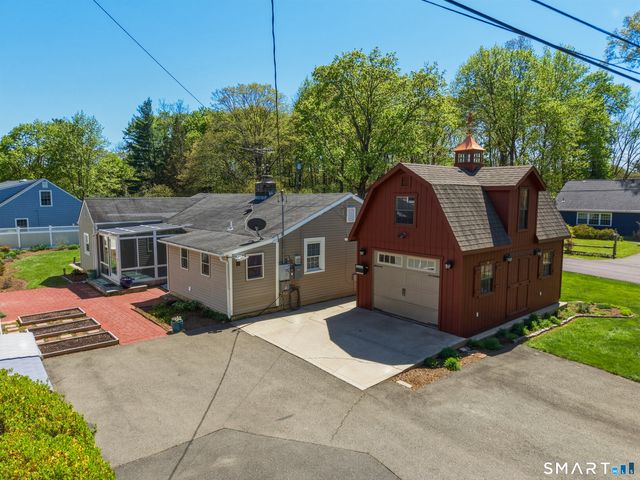 41 Preble Drive, Guilford, CT 06437