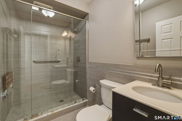 41 Preble Drive, Guilford, CT 06437