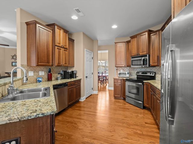 114 Twin Springs Drive, Harvest, AL 35749