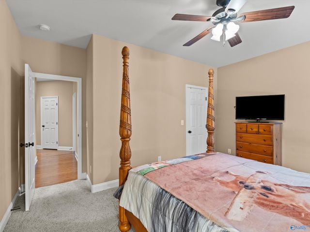 114 Twin Springs Drive, Harvest, AL 35749