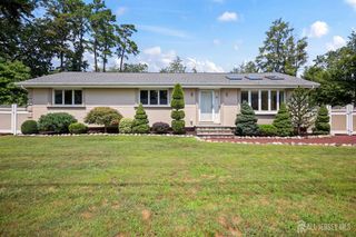 25 Maple st, Spotswood, NJ 08884
