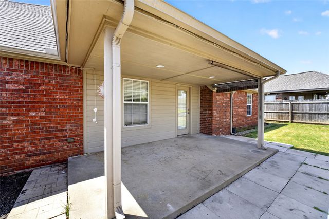 13429 E 43rd Place S, Tulsa, OK 74134