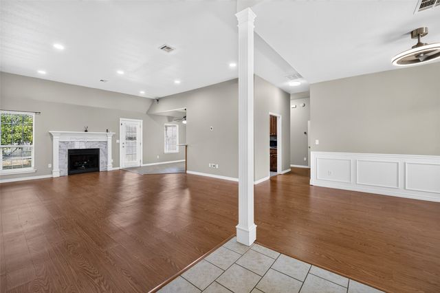 13429 E 43rd Place S, Tulsa, OK 74134